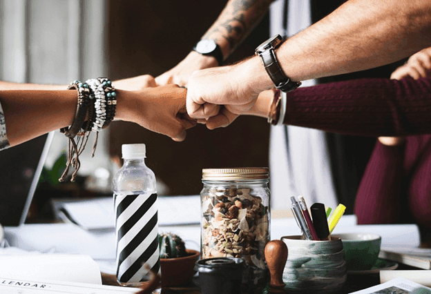 4 Tips Pintar Mencari Partner Bisnis