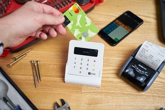 Alat Pembayaran yang Dipakai di Indonesia