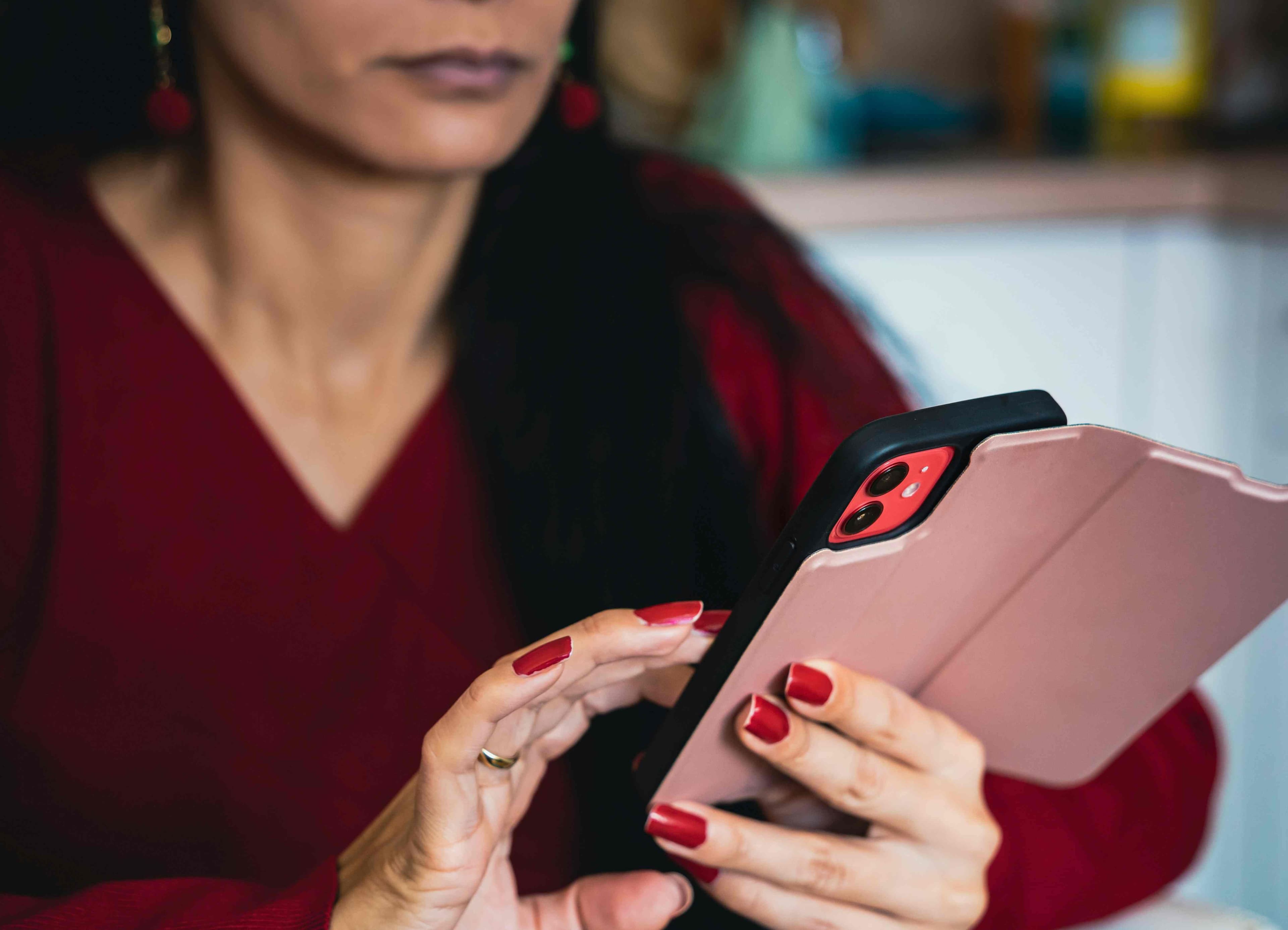 Cek Pulsa Smartfren Lewat SMS dan Aplikasi