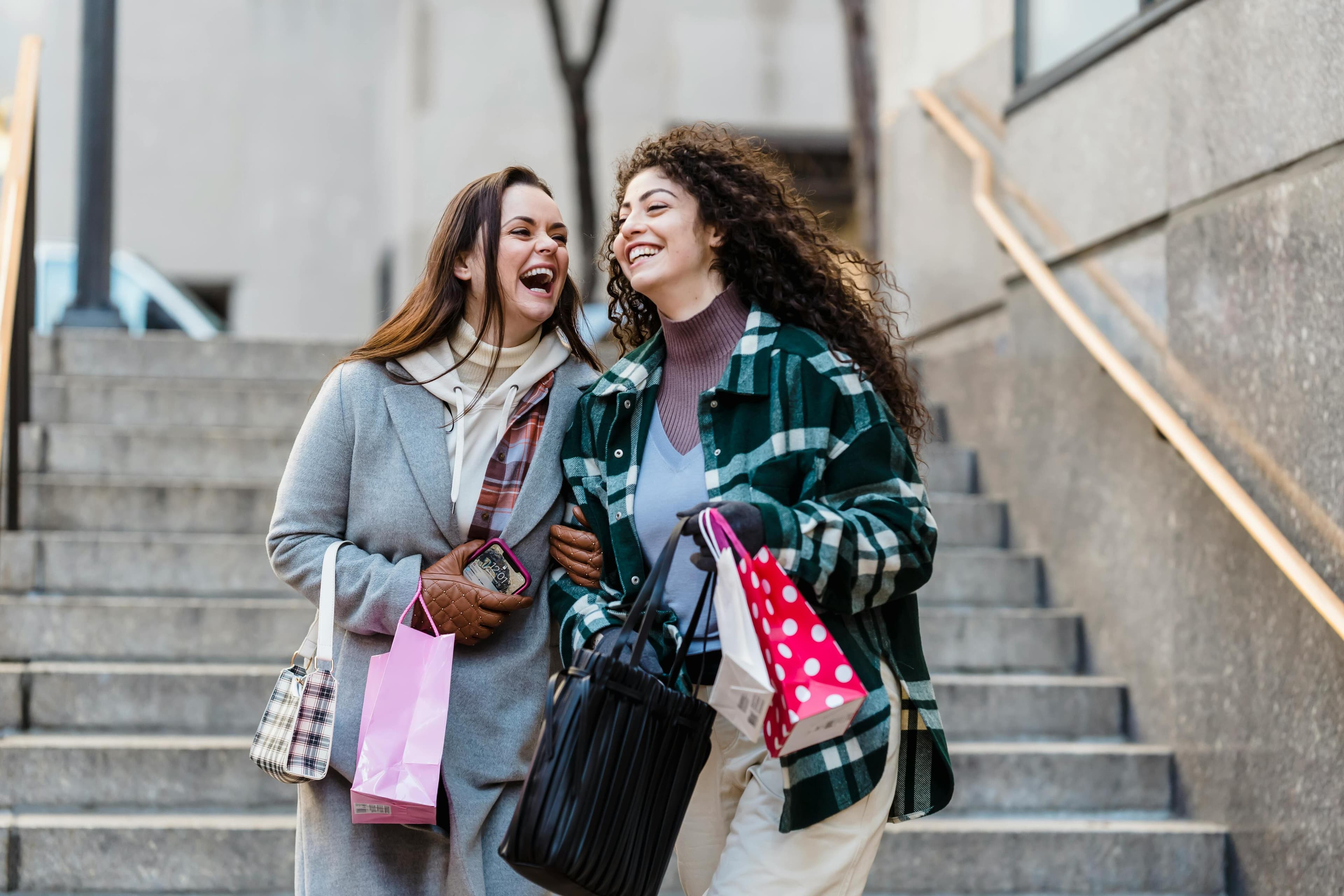 Waspadai Tanda-tanda Shopaholic, dan Ini Cara Mengatasinya!