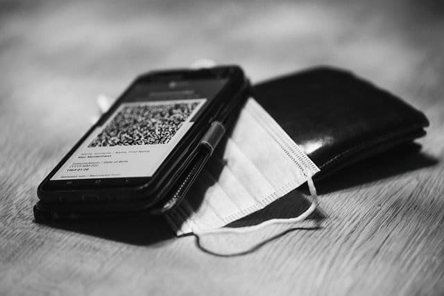 Cara Bayar Pakai QRIS di Toko dan Belanja Online