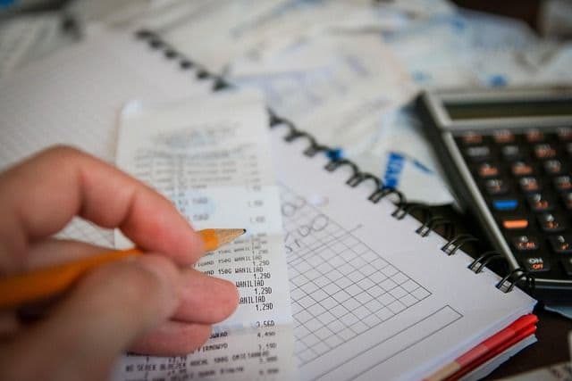 Cara Menghemat Uang agar Tabungan Tidak Mandek