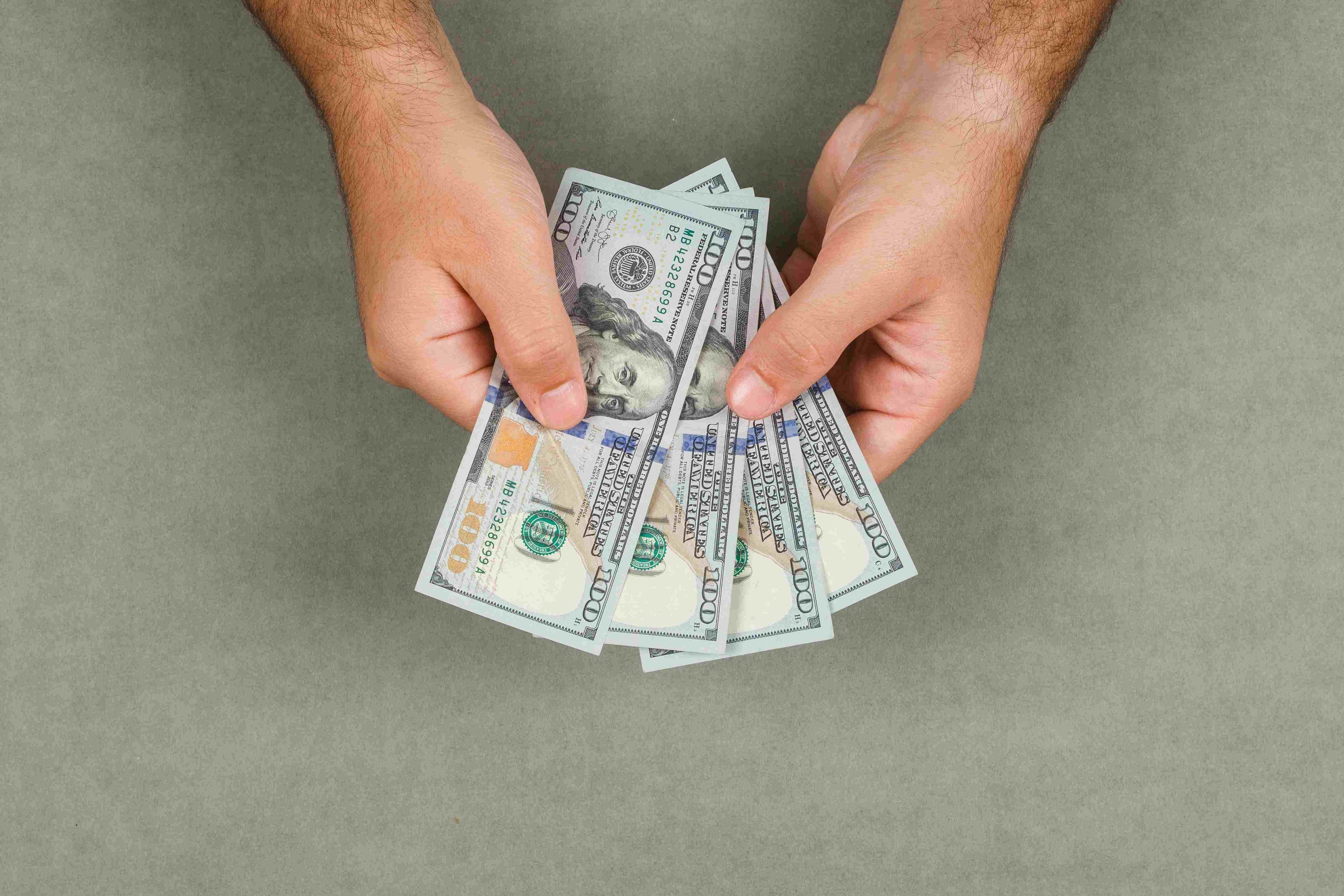 Uang Cash Masih Dipakai di Indonesia, Ini Alasannya
