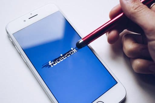 Instagram - WhatsApp Down, Berapa Kerugian Mark Zuckerberg?